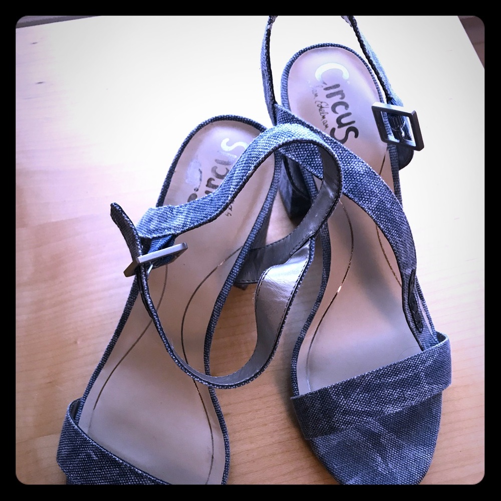 Chunky heeled sandals
